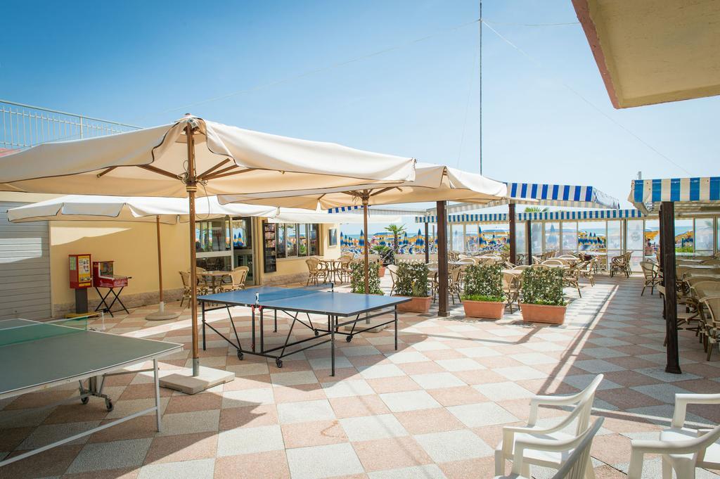 Hotel Levante Sul Mare Lido Di Savio Exterior photo